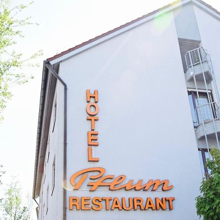 Hotel Pflum Mit Gaestehaus Nuertingen Exteriér fotografie